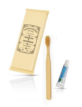 KIT DENTAL DE BAMBU CON CERDAS SUAVES BIO CON TUBO DE PASTA DENTAL. FILM DE PAPEL BIODEGRADABLE