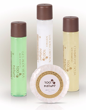 SET DE 3 BOTELLAS 100% NATURE 35 ML. ( GEL, CHAMPU Y BODY MILK ) CON PASTILLA DE JABON 10 GR. (1)