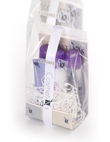 SET DE 3 BOTELLAS VIOLETTE 35 M.L.( GEL, CHAMPU Y BODY MILK ) CON PASTILLA DE JABON 10 GR.